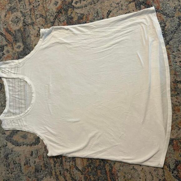 Lululemon white racerback - Picture 1 of 3